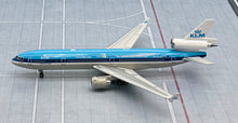 Load image into Gallery viewer, Phoenix 1/400 KLM Royal Dutch Airlines McDonnell Douglas MD-11 PH-KCH
