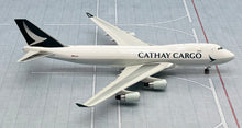 Load image into Gallery viewer, Phoenix 1/400 Cathay Pacific Cargo Boeing 747-400 B-LIC
