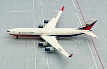 Load image into Gallery viewer, Phoenix 1/400 Atlant-Soyuz Airlines Ilyushin Il-96-400T RA-96101
