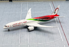 Load image into Gallery viewer, JC Wings 1/400 Royal Air Maroc Boeing 787-9 CN-RGX flaps down
