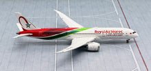 Load image into Gallery viewer, JC Wings 1/400 Royal Air Maroc Boeing 787-9 CN-RGX flaps down

