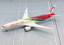 Load image into Gallery viewer, JC Wings 1/400 Royal Air Maroc Boeing 787-9 CN-RGX
