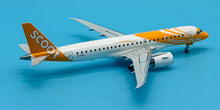 Load image into Gallery viewer, JC Wings 1/200 Scoot Embraer EMB-190-E2 9V-THA
