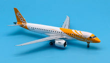 Load image into Gallery viewer, JC Wings 1/200 Scoot Embraer EMB-190-E2 9V-THA
