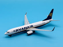 Load image into Gallery viewer, JC Wings 1/200 Ryanair Boeing 737-800 EI-EBI
