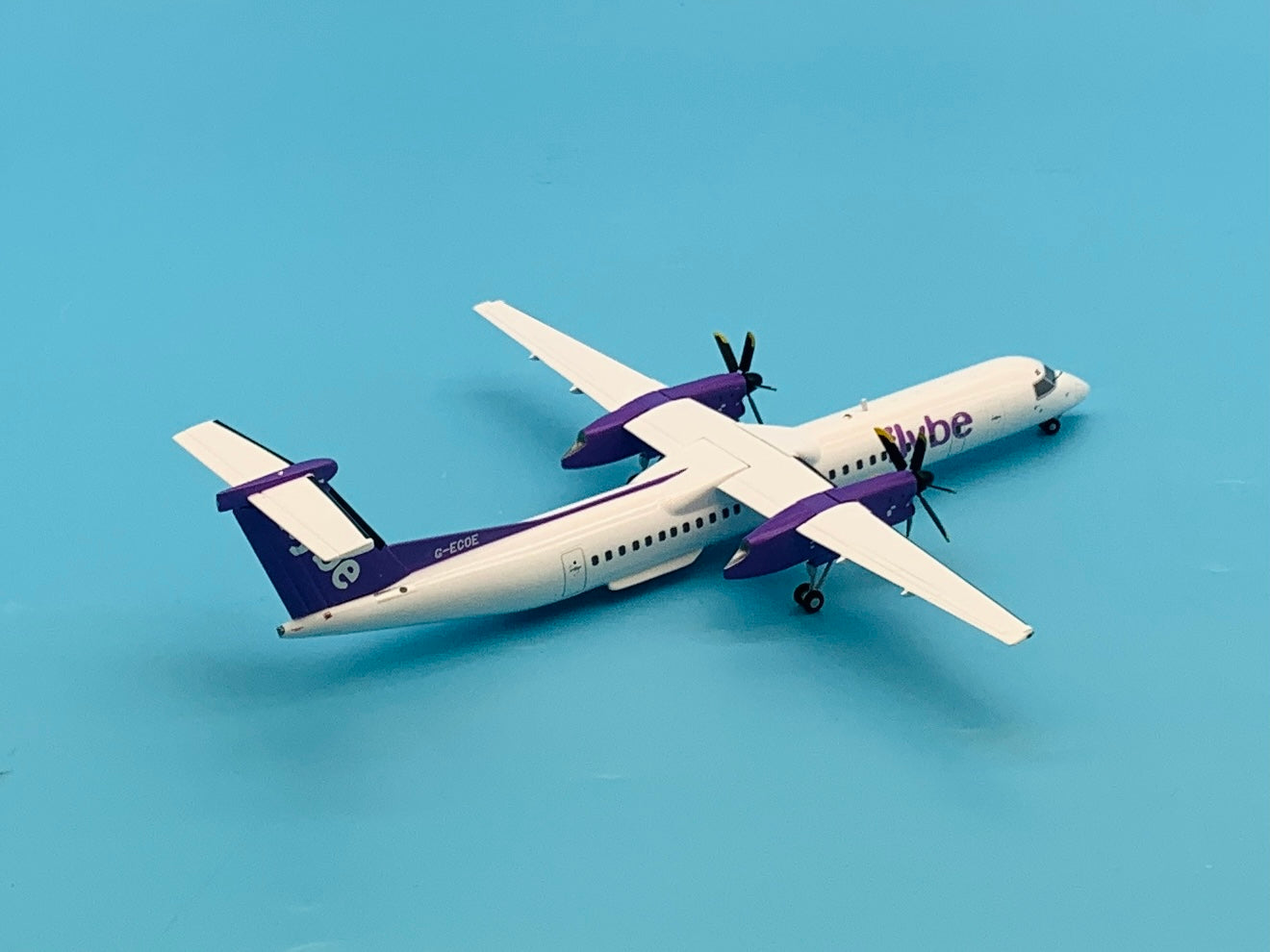 Gemini Jets 1/200 Flybe Dash 8 Q400 G-ECOE – First Class Collectables