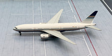 Load image into Gallery viewer, JC Wings 1/400 Privilege Style Boeing 777-200ER EC-MUA
