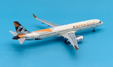 Load image into Gallery viewer, JC Wings 1/200 Etihad Airways Airbus A321 A6-AEJ
