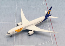 Load image into Gallery viewer, Phoenix 1/400 Mongolian Airlines Boeing 787-9 JU1789

