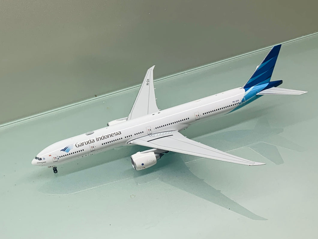 NG models 1/400 Garuda Indonesia Boeing 777-300ER PK-GIH 73022