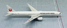 Load image into Gallery viewer, JC Wings 1/400 Japan Airlines Boeing 777-300ER Last Flight JA731J
