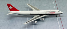Load image into Gallery viewer, JC Wings 1/400 Swissair Boeing 747-300M Polished HB-IGC
