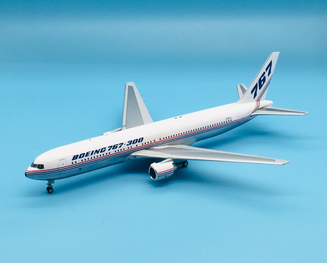 JC Wings 1/200 Boeing 767-300 House Colour N767S LH2111
