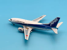 Load image into Gallery viewer, JC Wings 1/200 All Nippon Airways ANA ANK Boeing 737-500 JA8196
