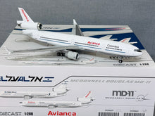 Load image into Gallery viewer, JC Wings 1/200 Avianca Colombia McDonnell Douglas MD-11 Polished N278WA
