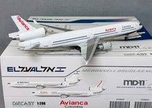 Load image into Gallery viewer, JC Wings 1/200 Avianca Colombia McDonnell Douglas MD-11 Polished N278WA
