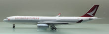 Load image into Gallery viewer, JC Wings 1/200 Cathay Dragon Airbus A330-300 B-HYG
