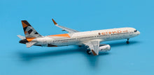 Load image into Gallery viewer, JC Wings 1/200 Etihad Airways Airbus A321 A6-AEE
