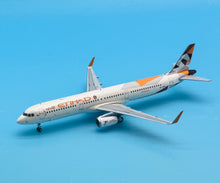 Load image into Gallery viewer, JC Wings 1/200 Etihad Airways Airbus A321 A6-AEE
