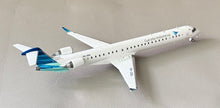 Load image into Gallery viewer, JC Wings 1/200 Garuda Indonesia Bombardier CRJ-1000ER PK-GRA
