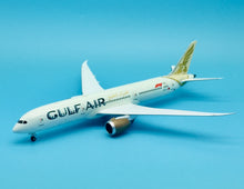 Load image into Gallery viewer, JC Wings 1/200 Gulf Air Boeing 787-9 A9C-FA XX2134

