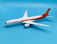 Load image into Gallery viewer, JC Wings 1/200 Hong Kong Airlines Airbus A350-900 B-LGE flaps down LH2151A
