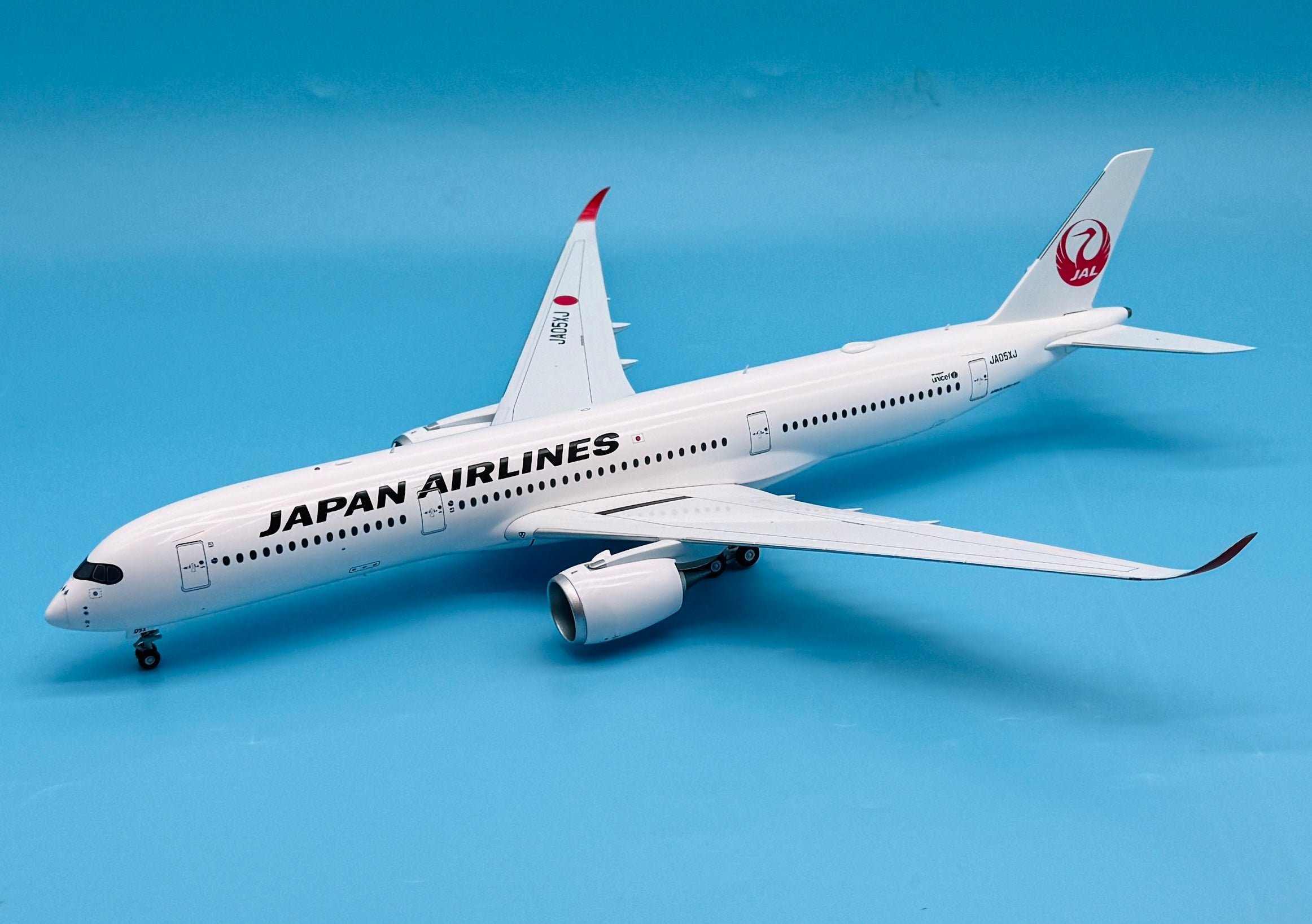JC Wings 1/200 Japan Airlines JAL Airbus A350-900 JA05XJ – First