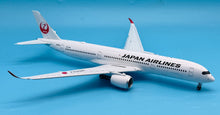 Load image into Gallery viewer, JC Wings 1/200 Japan Airlines JAL Airbus A350-900 JA05XJ flaps down
