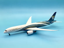 Load image into Gallery viewer, JC Wings 1/200 Oman Air Boeing 787-9 A4O-SC LH2118
