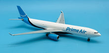 Load image into Gallery viewer, JC Wings 1/200 Amazon Prime Air Airbus A330-300(P2F) N4621K
