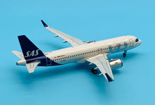 Load image into Gallery viewer, JC Wings 1/200 SAS Scandinavian Airlines Airbus A320neo SE-ROU
