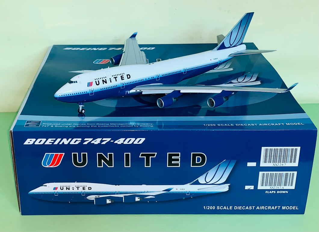 JC Wings 1/200 United Airlines Boeing 747-400 N128UA flaps down XX2267A