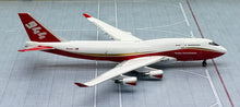 Load image into Gallery viewer, JC Wings 1/400 Global Supertanker Service Boeing 747-400BCF N744ST
