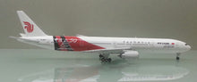 Load image into Gallery viewer, JC Wings 1/400 Air China Boeing 777-300ER B-2047 France 50 years

