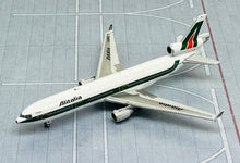 Load image into Gallery viewer, JC Wings 1/400 Alitalia McDonnell Douglas MD-11 I-DUPD
