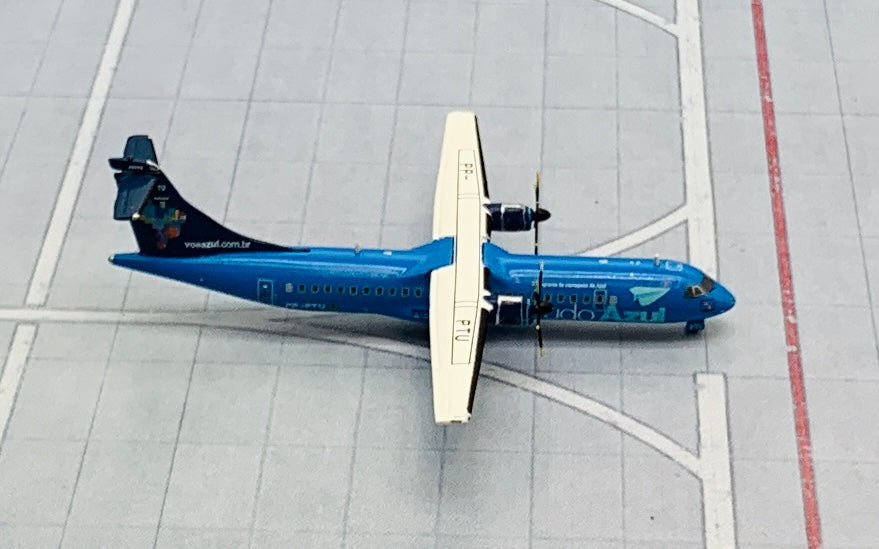 JC Wings 1/400 Azul ATR 72-500 PP-PTU – First Class Collectables