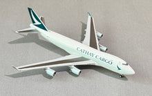 Load image into Gallery viewer, JC Wings 1/400 Cathay Pacific Boeing 747-400F B-LID
