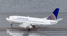 Load image into Gallery viewer, JC Wings 1/400 Continental Airlines Boeing 737-200 Polished N10248
