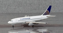 Load image into Gallery viewer, JC Wings 1/400 Continental Airlines Boeing 737-200 Polished N10248
