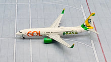 Load image into Gallery viewer, JC Wings 1/400 GOL Linhas Aereas Boeing 737-800 GOL DO BRASIL! PR-GXB
