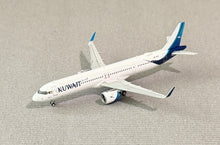 Load image into Gallery viewer, JC Wings 1/400 Kuwait Airways Airbus A321NEO 9K-AQA
