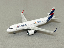 Load image into Gallery viewer, JC Wings 1/400 LATAM Airbus A320NEO "Brazil Voando" PR-XBP
