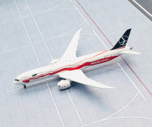 Load image into Gallery viewer, JC Wings 1/400 LOT Polish Airlines Boeing 787-9 SP-LSC Independence flaps down XX4062A
