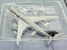Load image into Gallery viewer, JC Wings 1/400 Qatar Airways Cargo Boeing 747-8F Interactive Series A7-BGB
