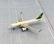 Load image into Gallery viewer, JC Wings 1/400 Springs Airlines Airbus A320 B-3006
