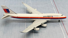 Load image into Gallery viewer, JC Wings 1/400 United Airlines Boeing 747-400 N183UA flaps down

