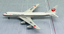 Load image into Gallery viewer, Jet Model 1/400 JAL Japan Air Lines Boeing 747-100 JA8103
