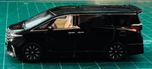 Load image into Gallery viewer, Masdi 1/64 Toyota Alphard black
