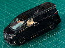 Load image into Gallery viewer, Masdi 1/64 Toyota Alphard black
