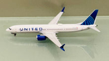 Load image into Gallery viewer, NG models 1/400 United Airlines Boeing 737 Max 9 N77578 Blue Evolution 89013
